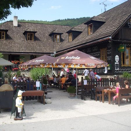 Penzion Javorina Čičmany Екстериор снимка