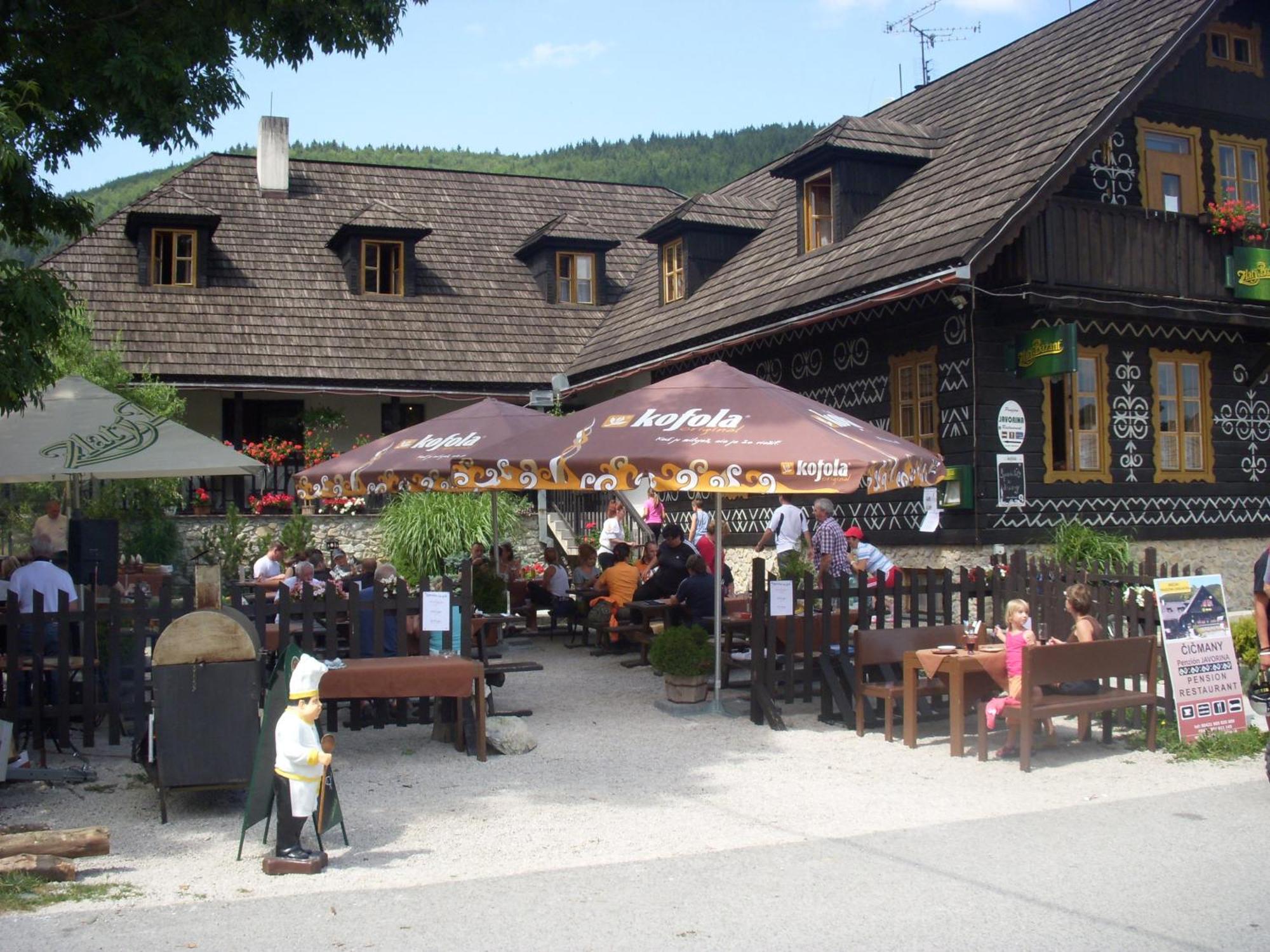 Penzion Javorina Čičmany Екстериор снимка